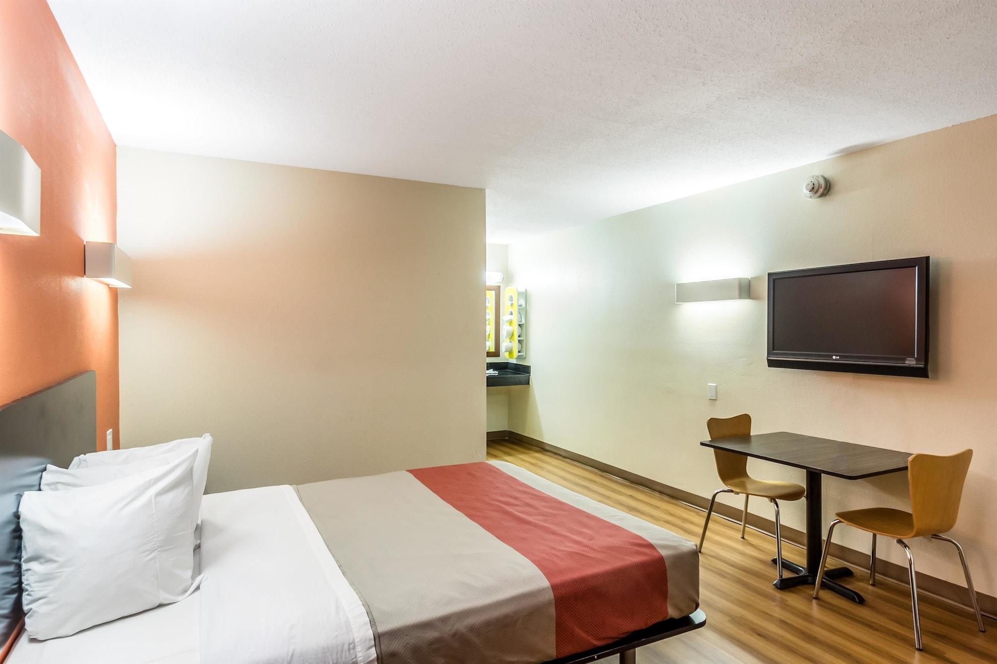 Motel 6 뉴브런즈윅 외부 사진