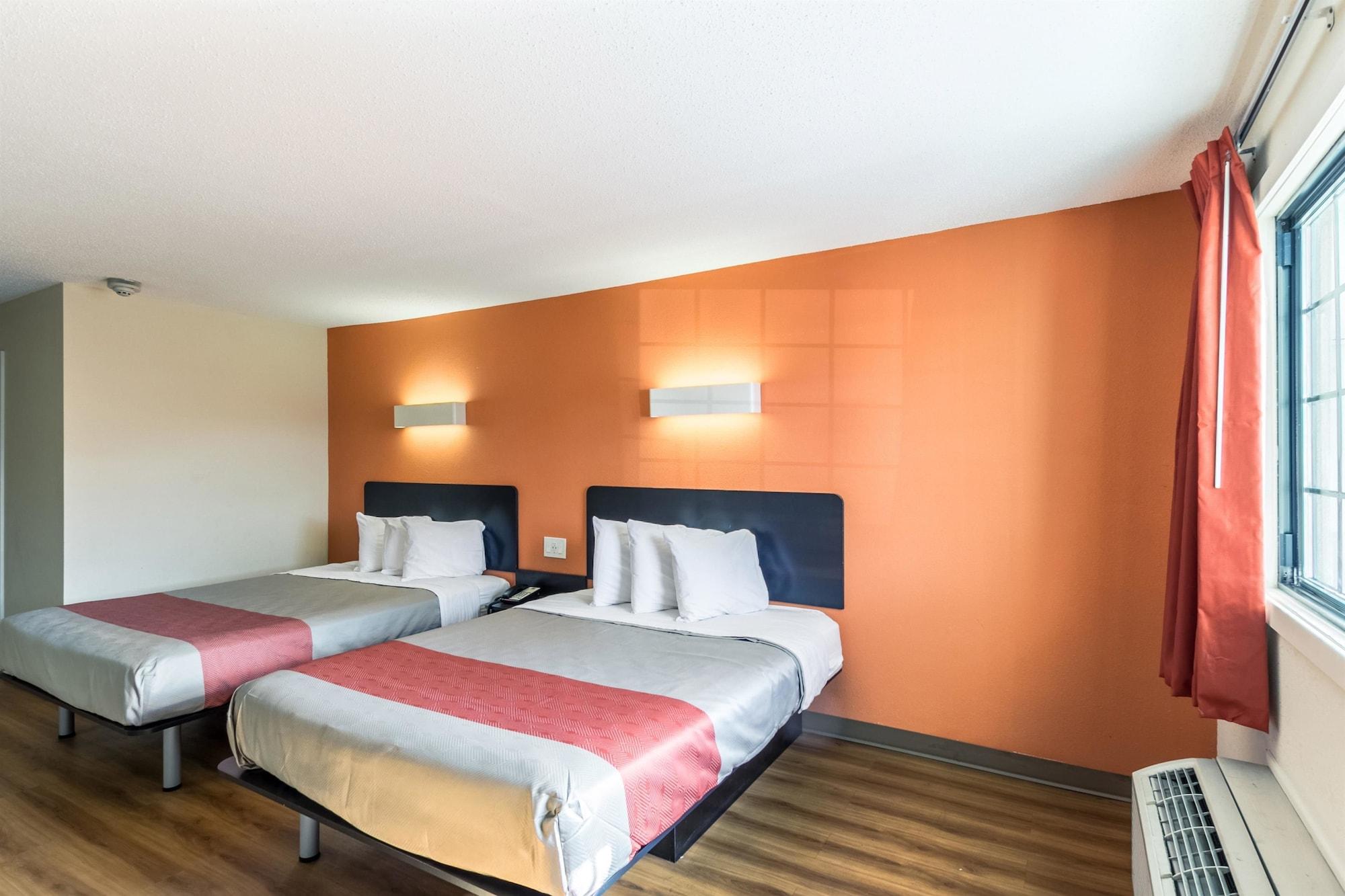 Motel 6 뉴브런즈윅 외부 사진
